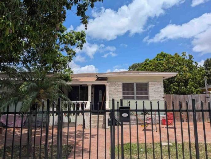 891 NW NW 32ND ST, Miami FL 33127