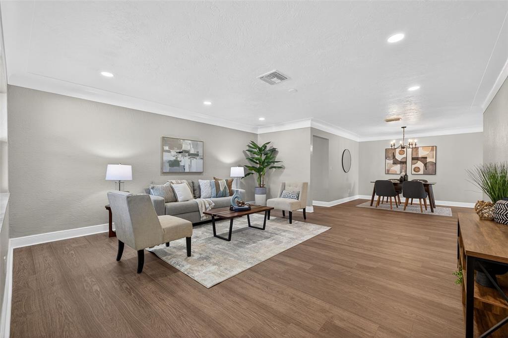 13690 87TH PLACE N, SEMINOLE, FL — photo 5 of 24