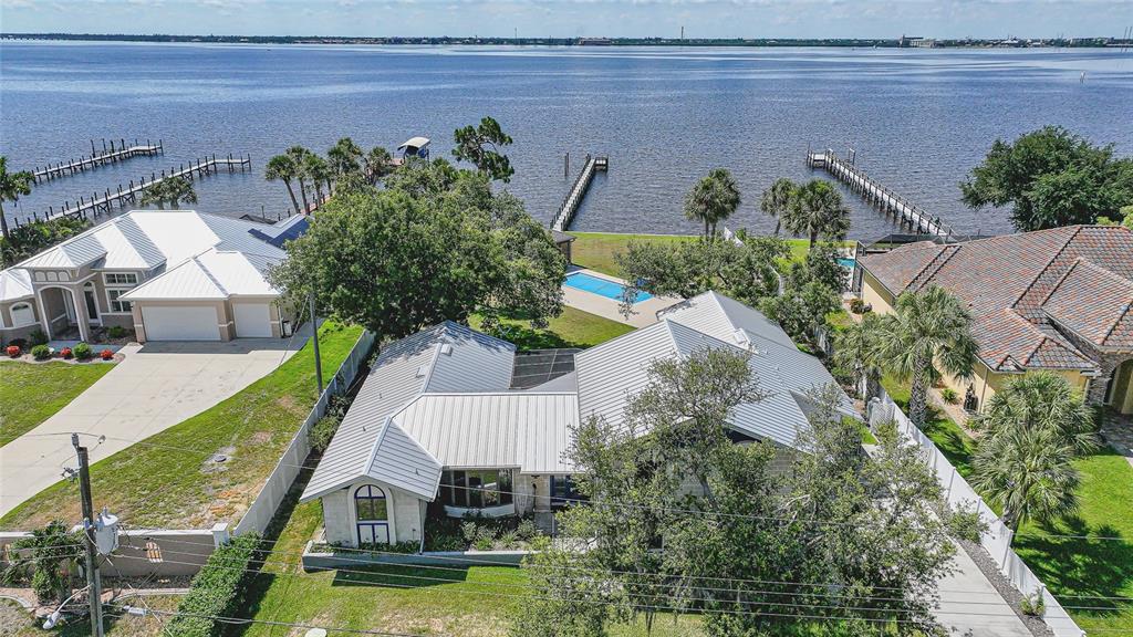 4460 NORTHSHORE DRIVE