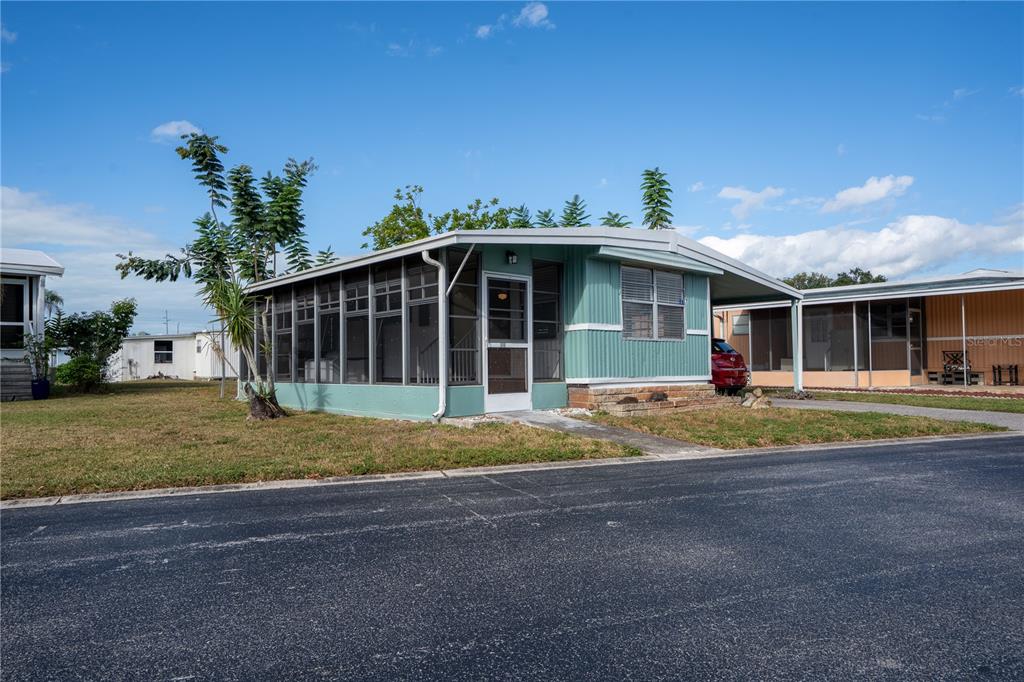 9790 66TH STREET N UNIT 319