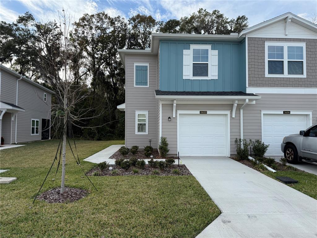 3612 SE 37TH COURT