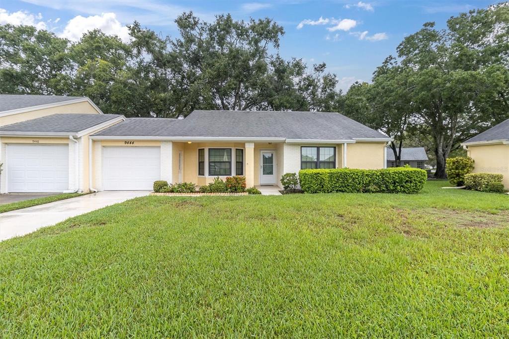 9444 ROCKBRIDGE CIRCLE