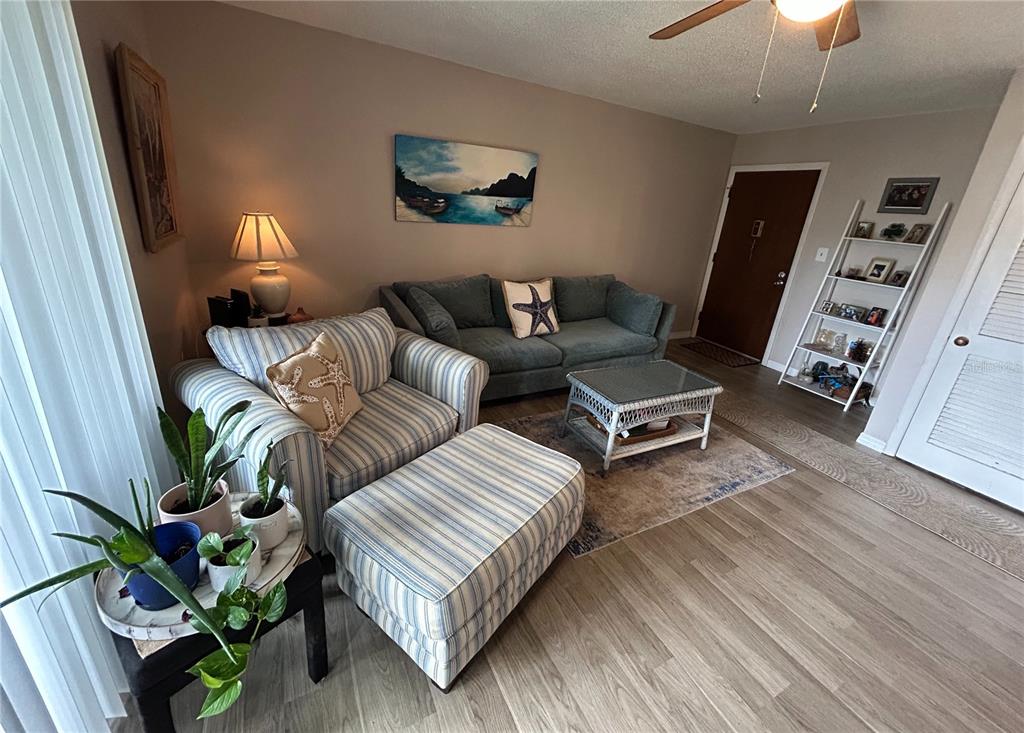 127 SPRINGWOOD CIRCLE UNIT D, LONGWOOD, FL — photo 4 of 21