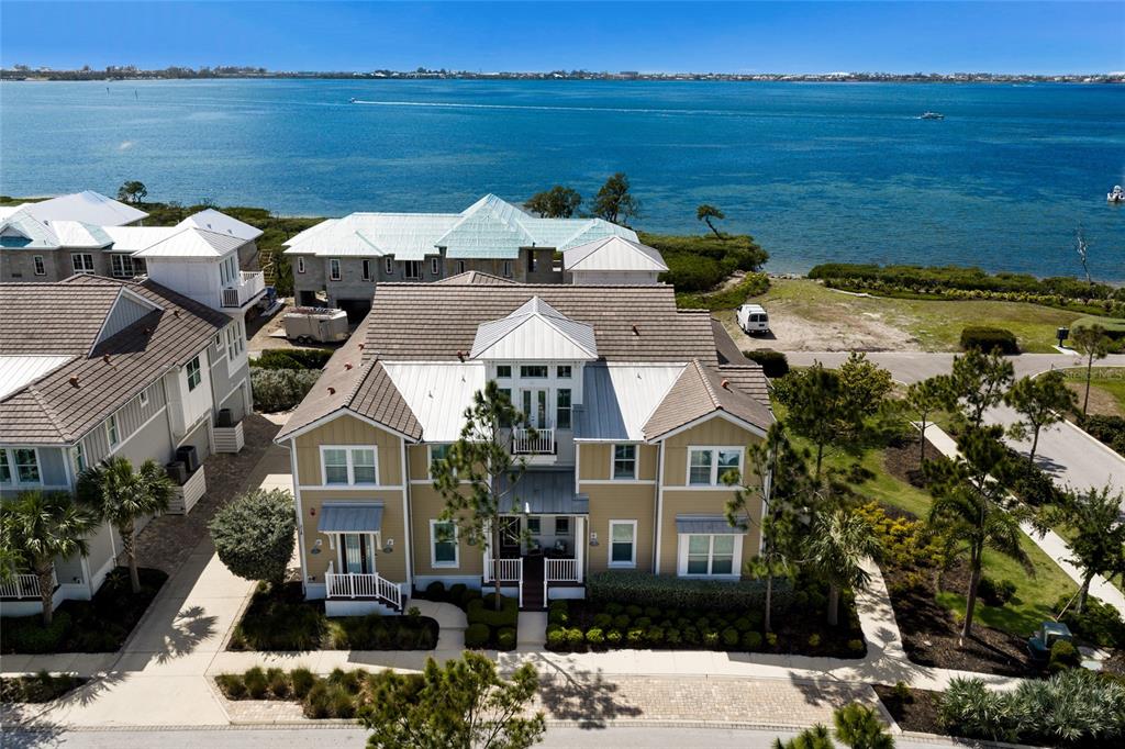 318 COMPASS POINT DRIVE UNIT 202
