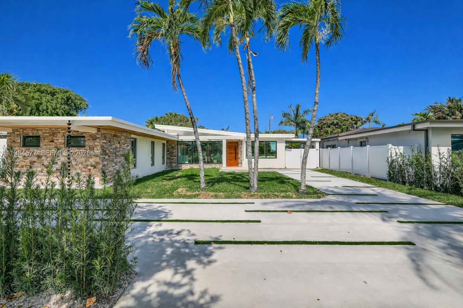 905 Fairway Drive, Miami Beach FL 33141