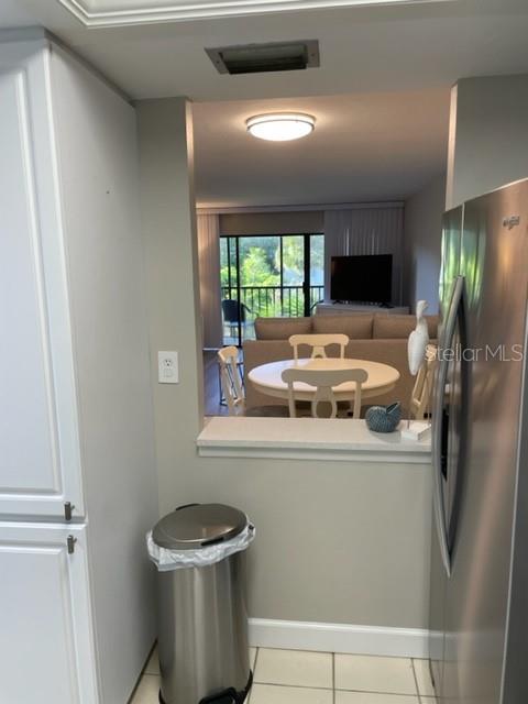 1001 BENJAMIN FRANKLIN DRIVE UNIT 212, SARASOTA, FL — photo 4 of 13