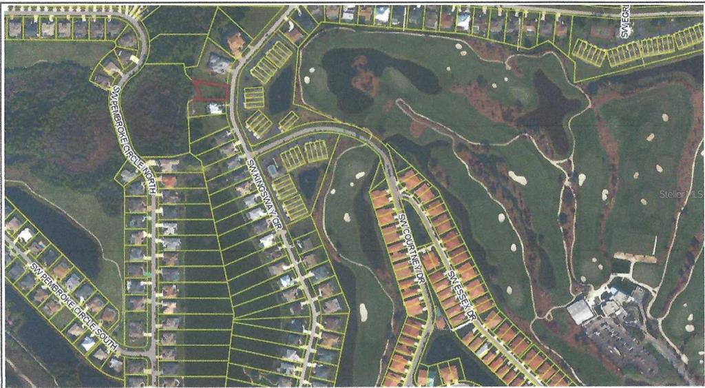 This is an aerial map showing residential lots and a golf course — 12680 SW KINGSWAY CIRCLE, LAKE SUZY, FL