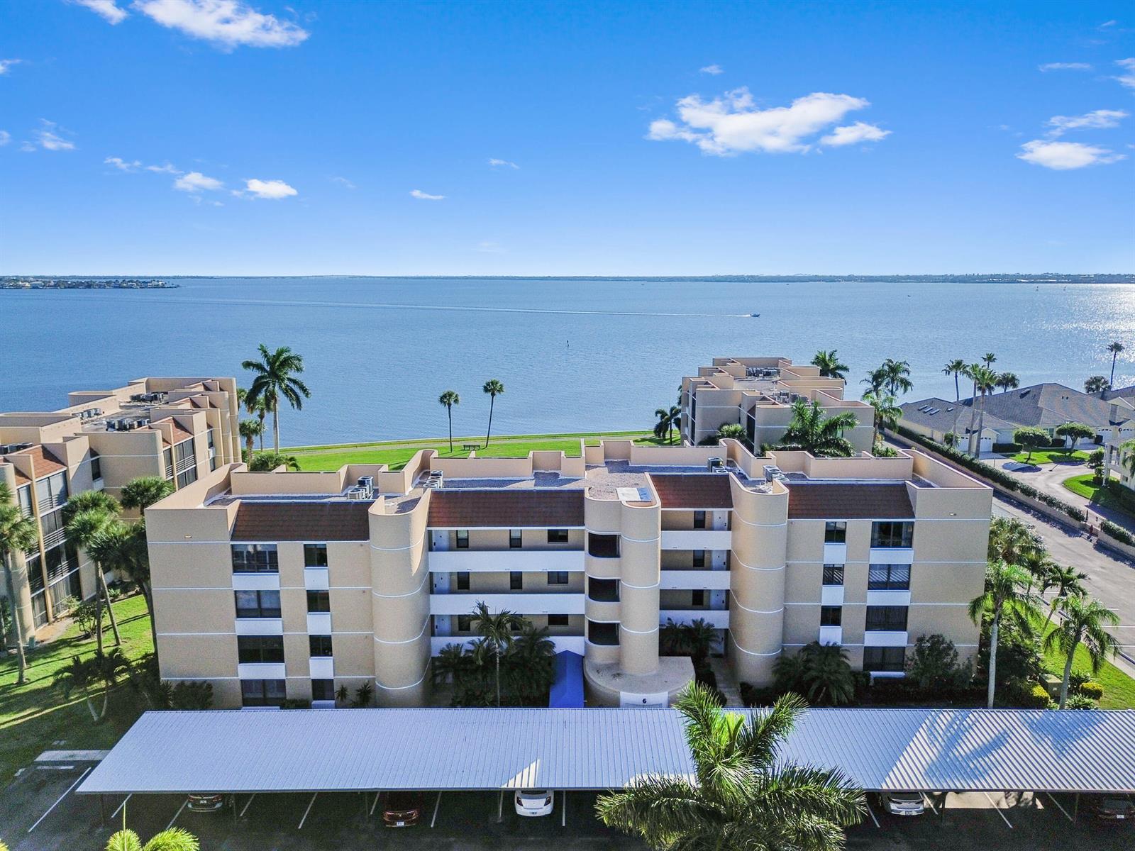 3392 NE Causeway Boulevard # 103, Jensen Beach FL 34957