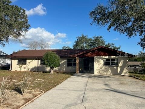 832 SHERWOOD DRIVE