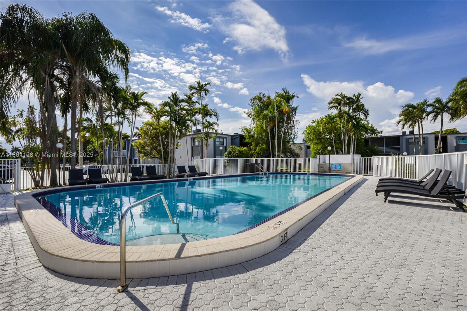 8764 SW 12th St # 107, Miami FL 33174