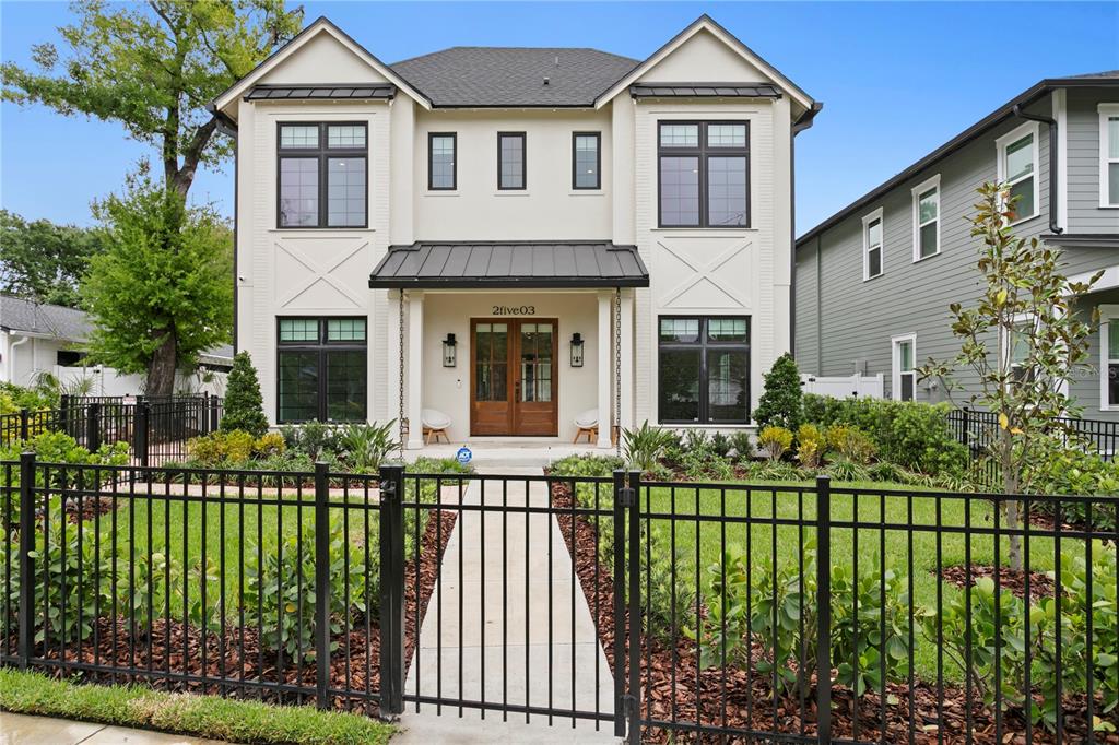 2503 N GLENWOOD DRIVE