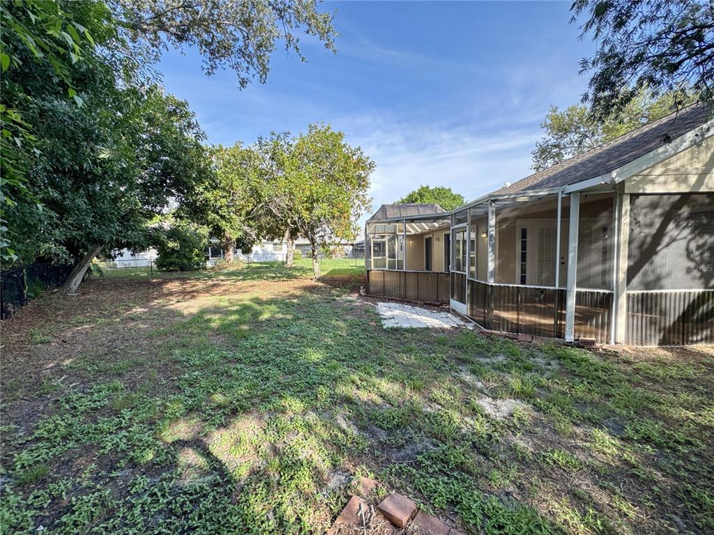 3174 57TH AVENUE CIRCLE E, BRADENTON, FL — photo 2 of 19