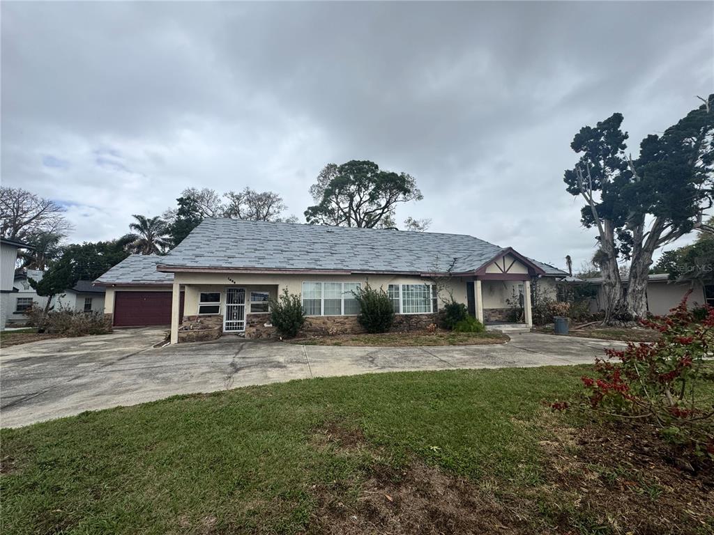 1450 W LAKE CANNON DRIVE NW