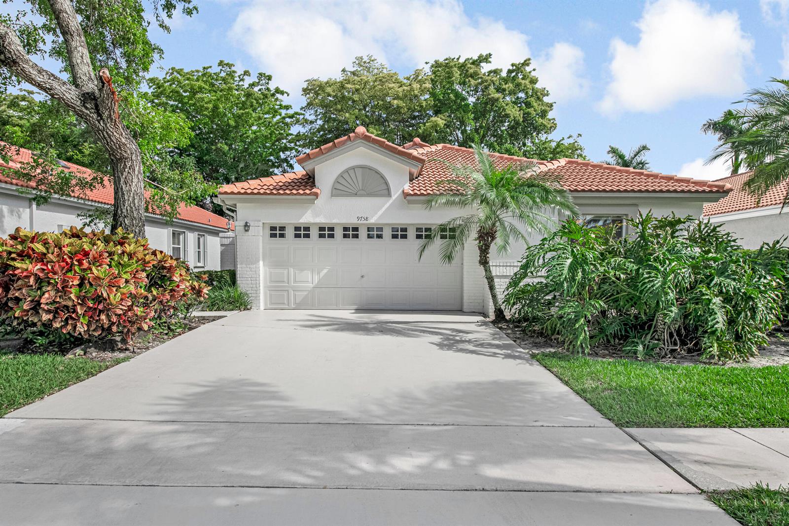 9758 Harbour Lake Circle, Boynton Beach FL 33437
