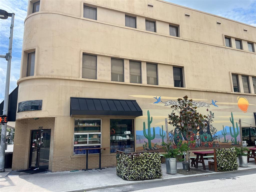 204 W UNIVERSITY AVENUE UNIT 8A