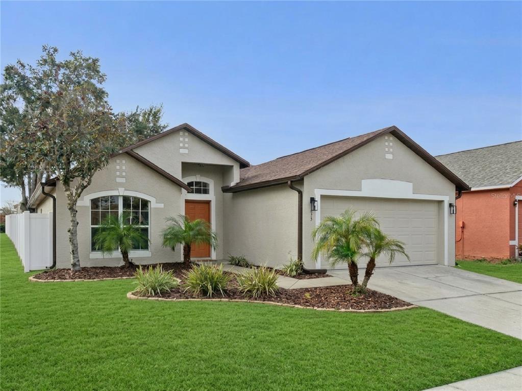 453 DOMINISH ESTATES DRIVE