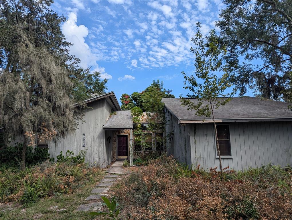 4212 HOMEWOOD LANE