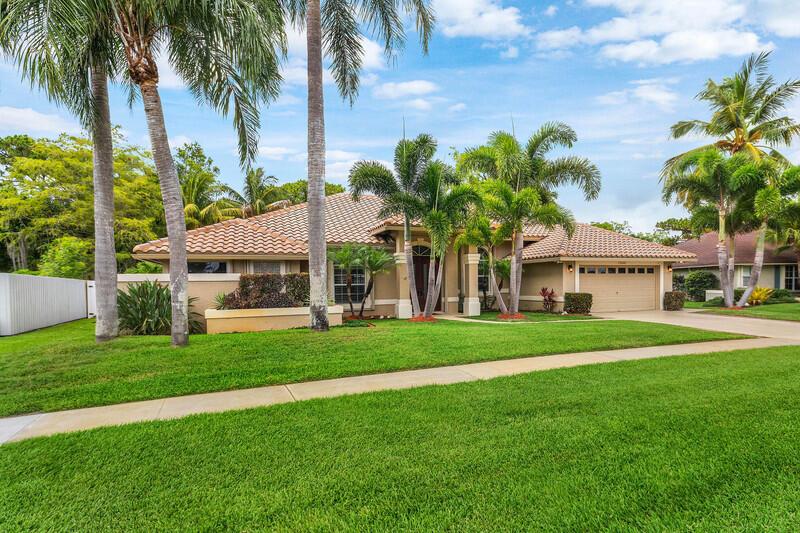 13546 Staimford Drive, Wellington FL 33414