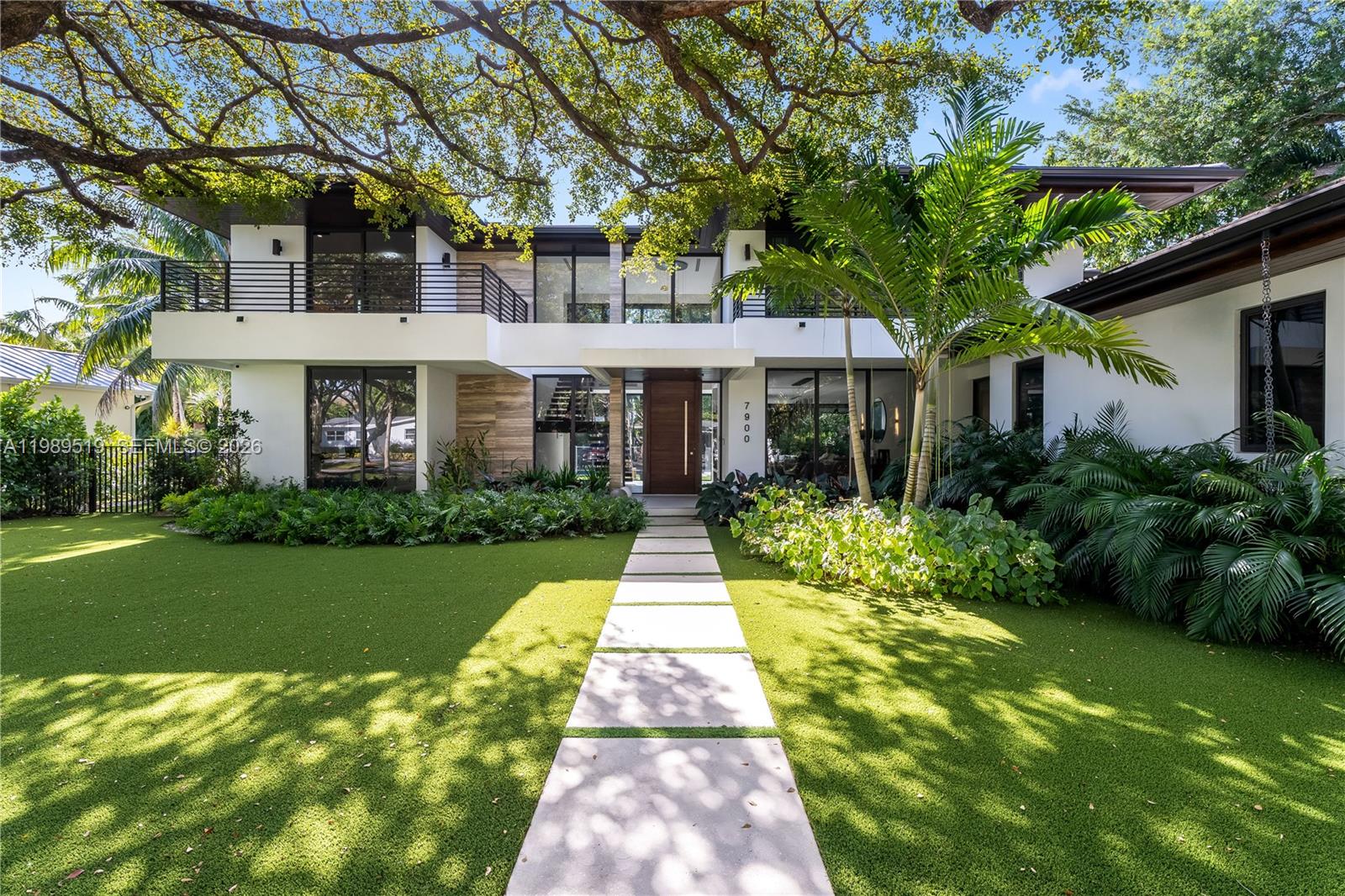 7900 SW 57th Ct, South Miami FL 33143