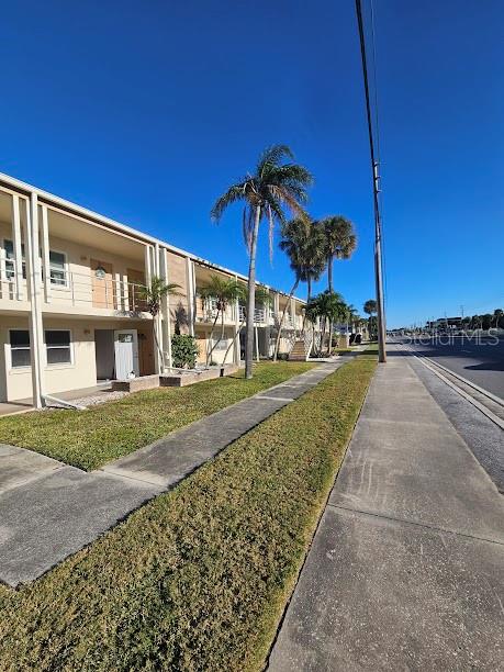 4565 DUHME ROAD UNIT 207