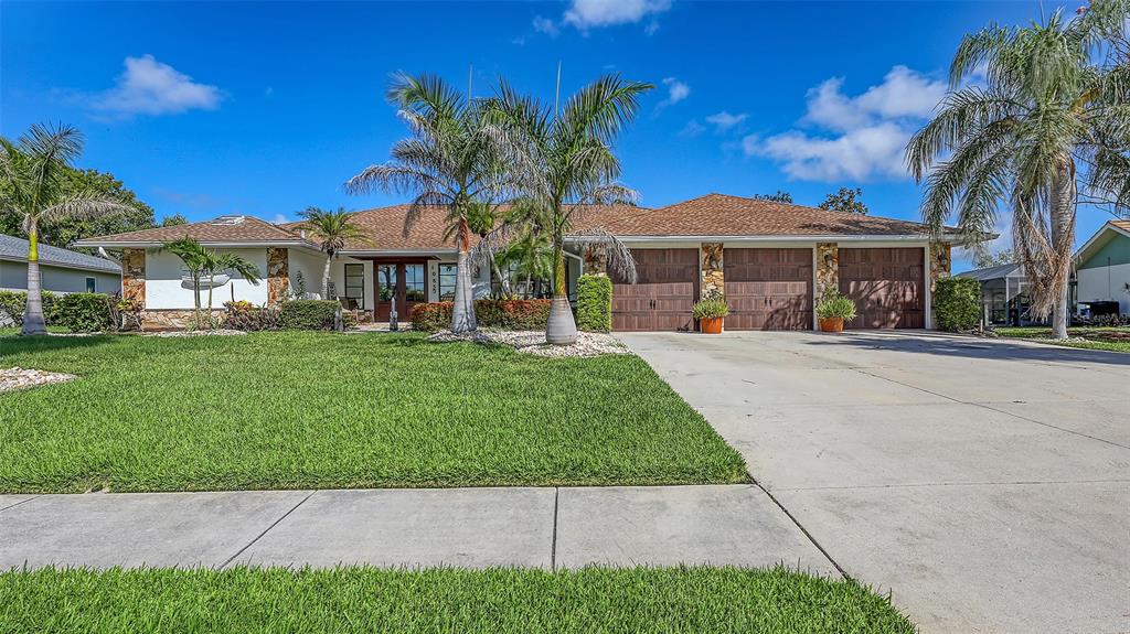 1085 SORRENTO WOODS BOULEVARD