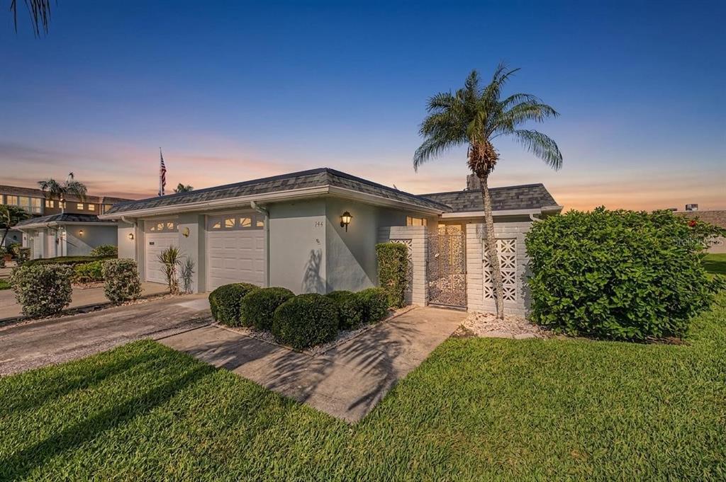 144 BOCA CIEGA POINT BOULEVARD N