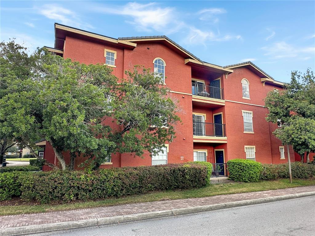 107 VISTA VERDI CIRCLE UNIT 237