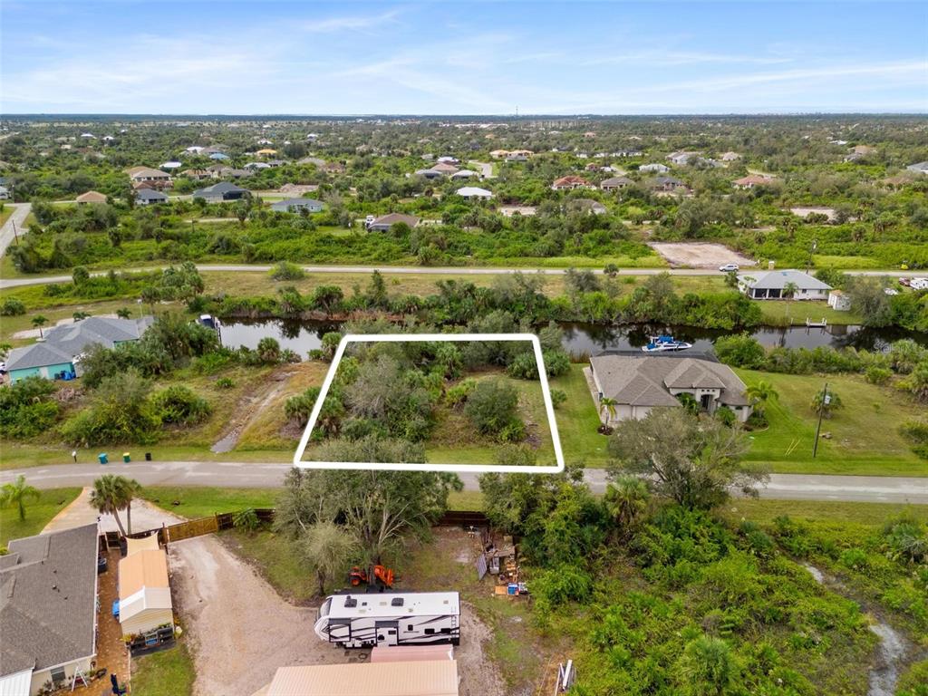 13902 BEGONIA CIRCLE