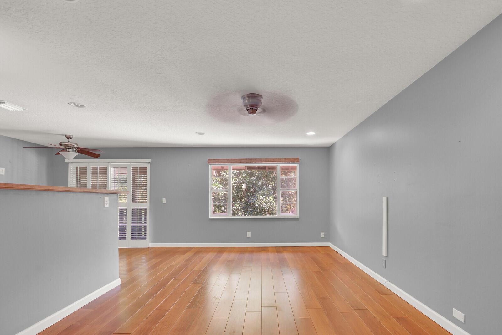 312 Southwind Drive # 207, North Palm Beach FL 33408