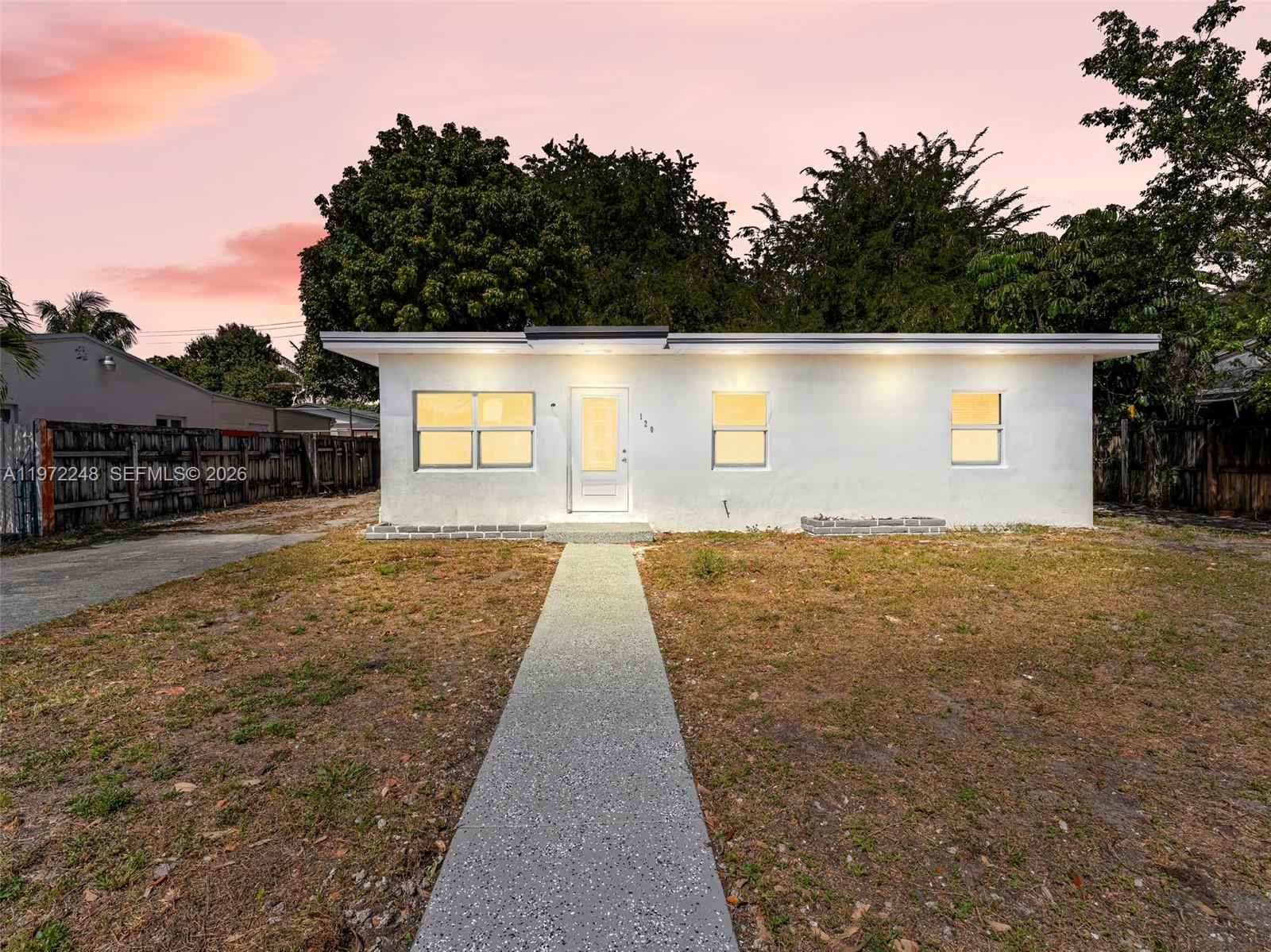120 Seaman Ave, Opa-Locka FL 33054