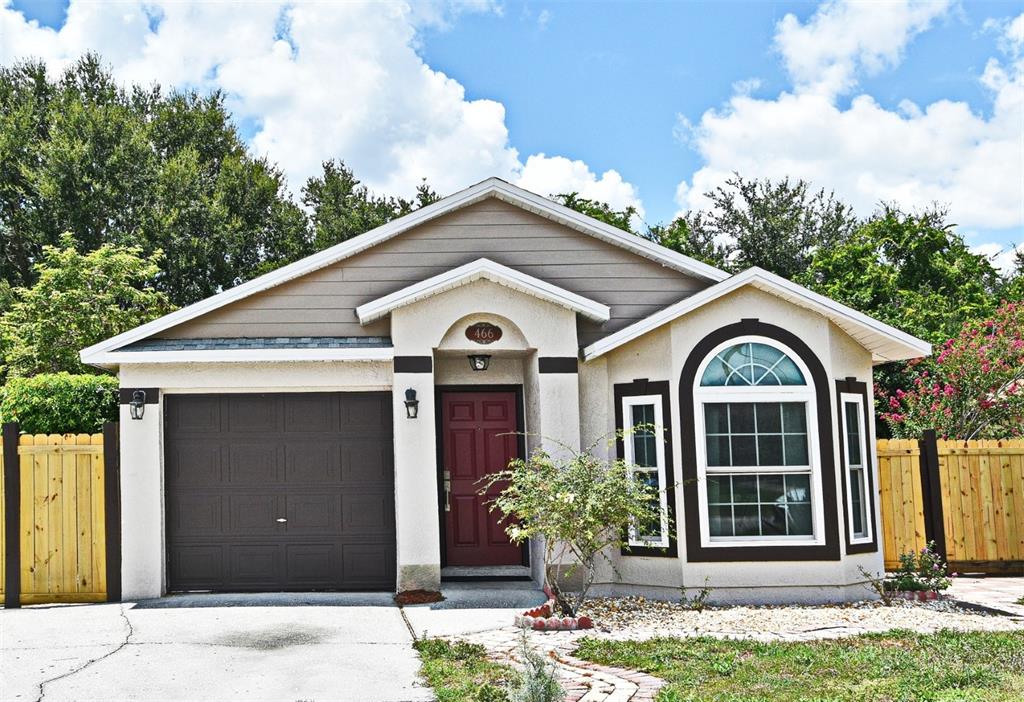466 SPREADING OAK CIRCLE