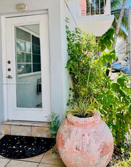 4201 Indian Creek # 5, Miami Beach FL 33140