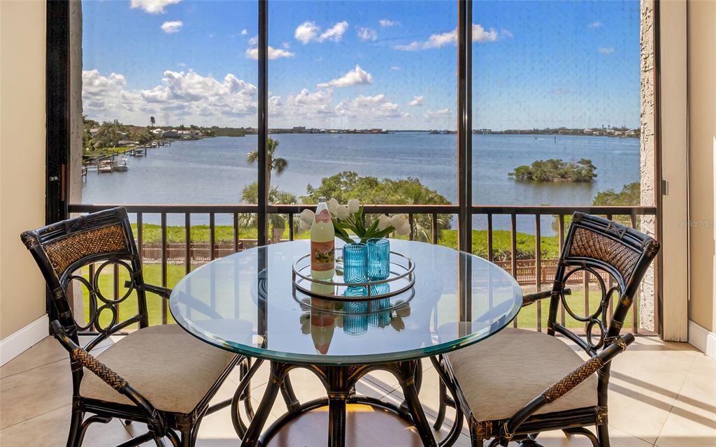 1608 STICKNEY POINT ROAD UNIT 304