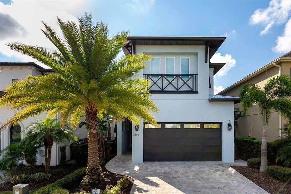 7814 LOXAHATCHEE COURT