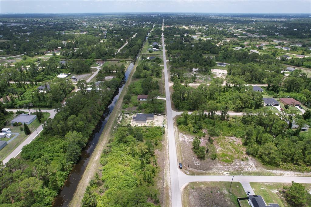 980 LAKESIDE DRIVE, LEHIGH ACRES, FL — photo 5 of 11
