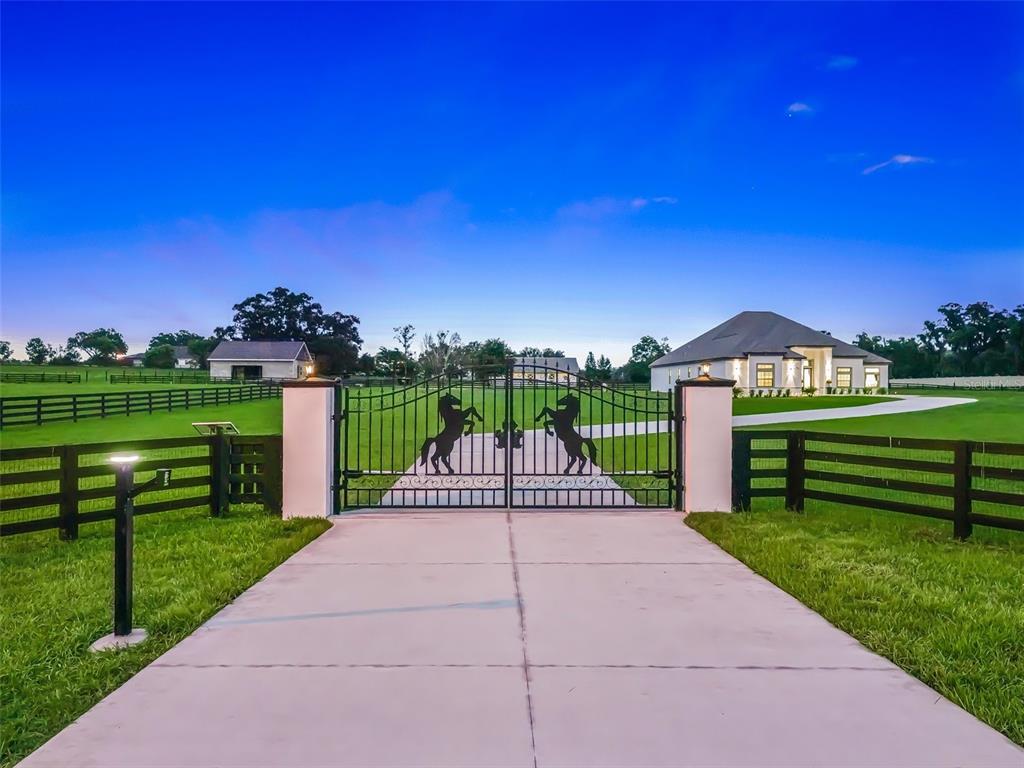 7041 NE 22ND COURT ROAD, OCALA, FL — photo 5 of 30
