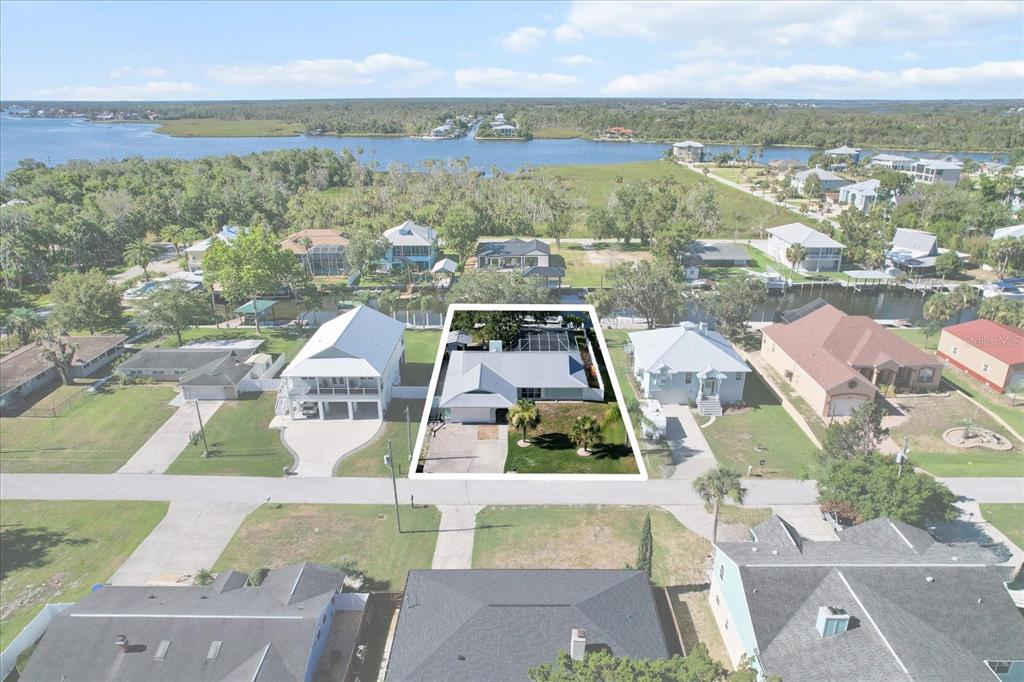 1860 NW 16TH STREET
