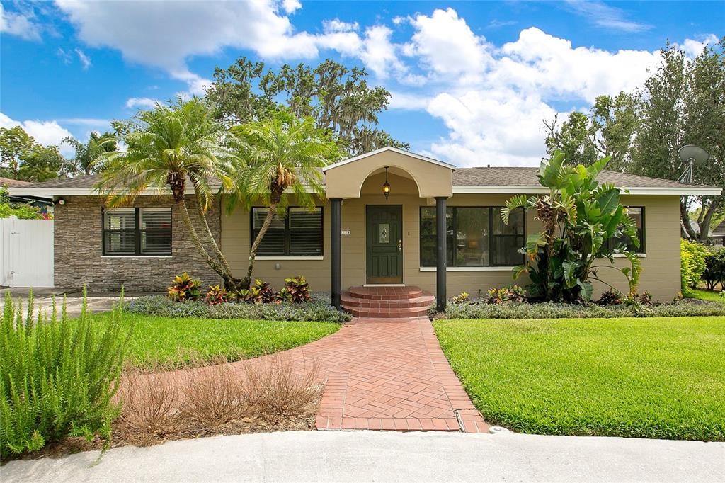 865 E MANN ROAD