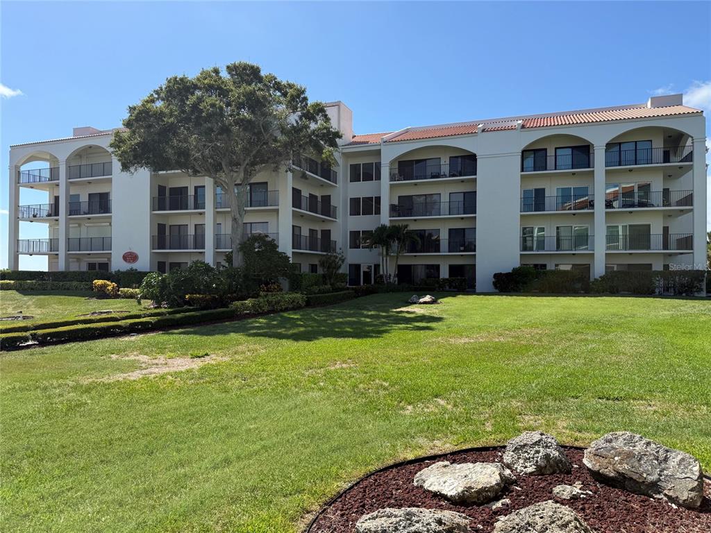 306 MARINER DRIVE UNIT 306