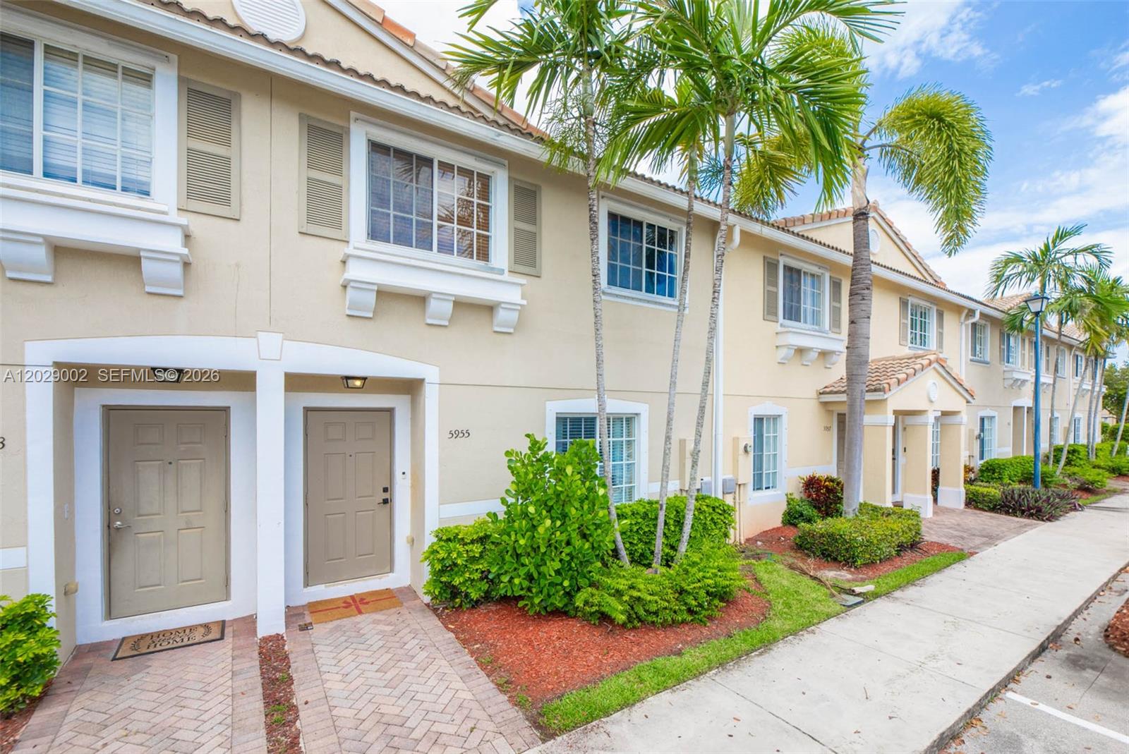 5955 London Ln # 0, Tamarac FL 33321