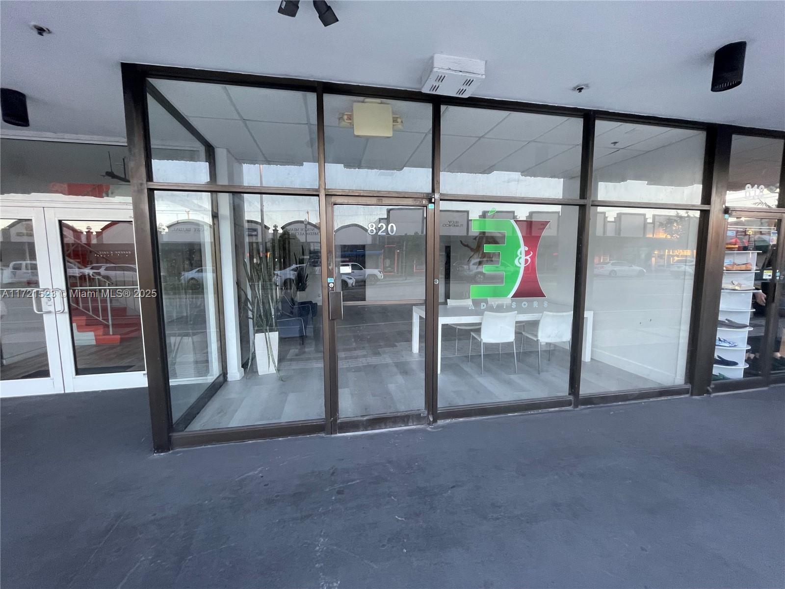 816 NE 125th St # 820, North Miami FL 33161