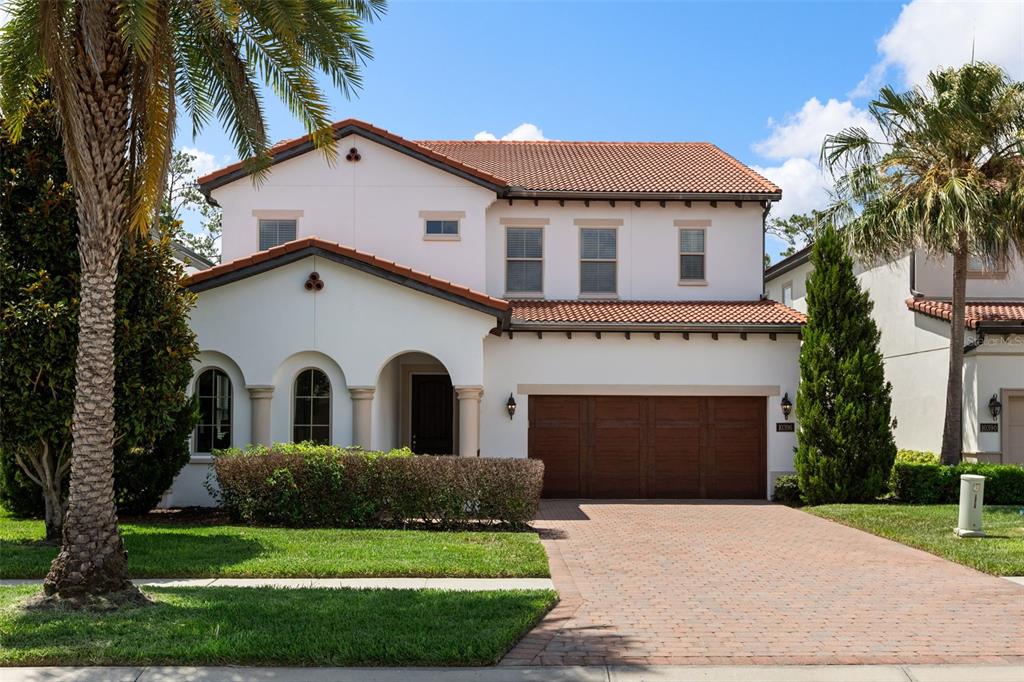 10396 ROYAL CYPRESS WAY