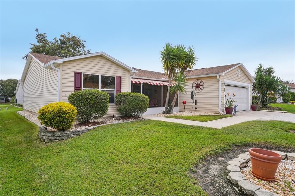 2737 PRIVADA DRIVE