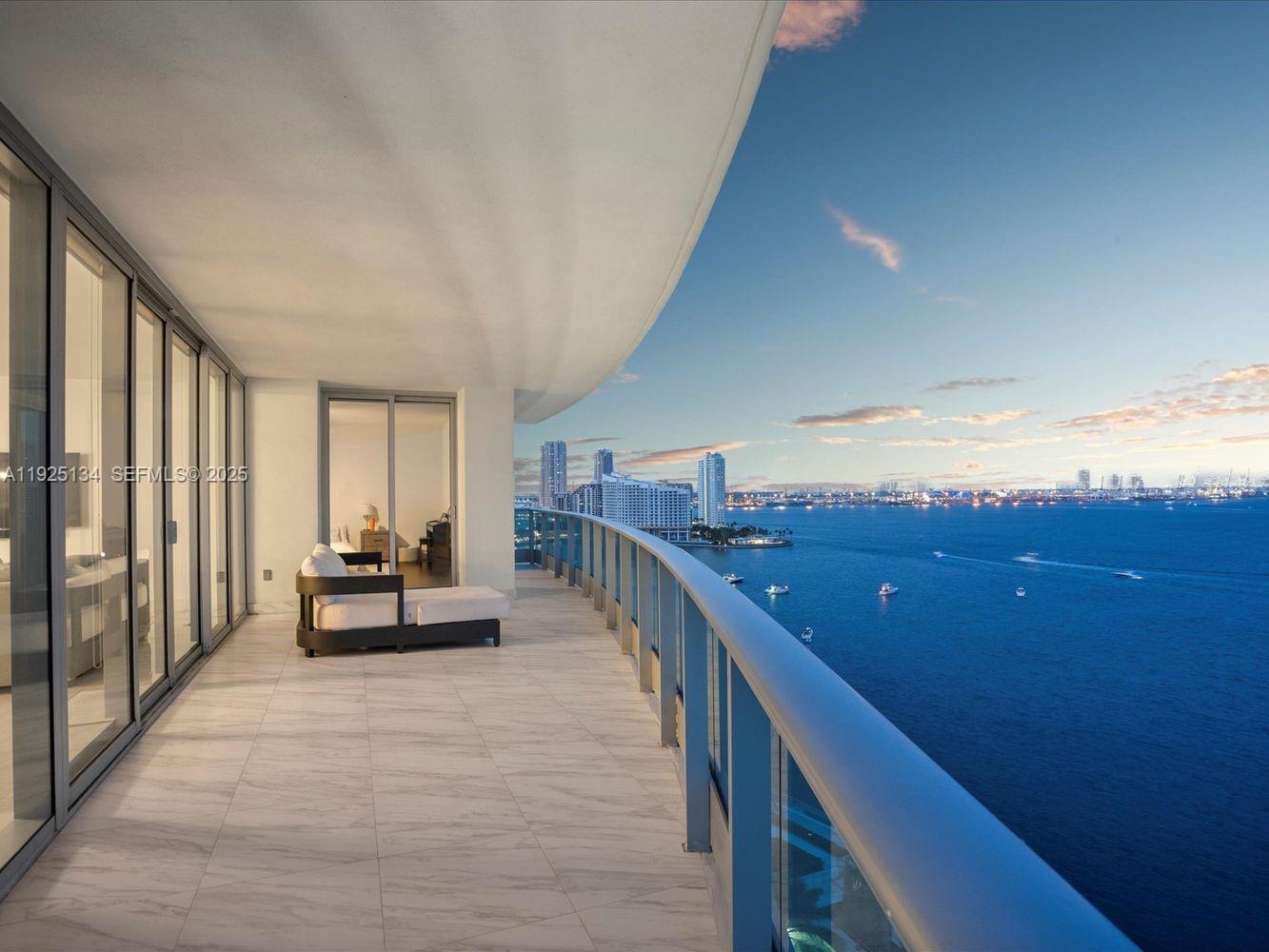 1331 Brickell Bay Dr # 1811, Miami FL 33131