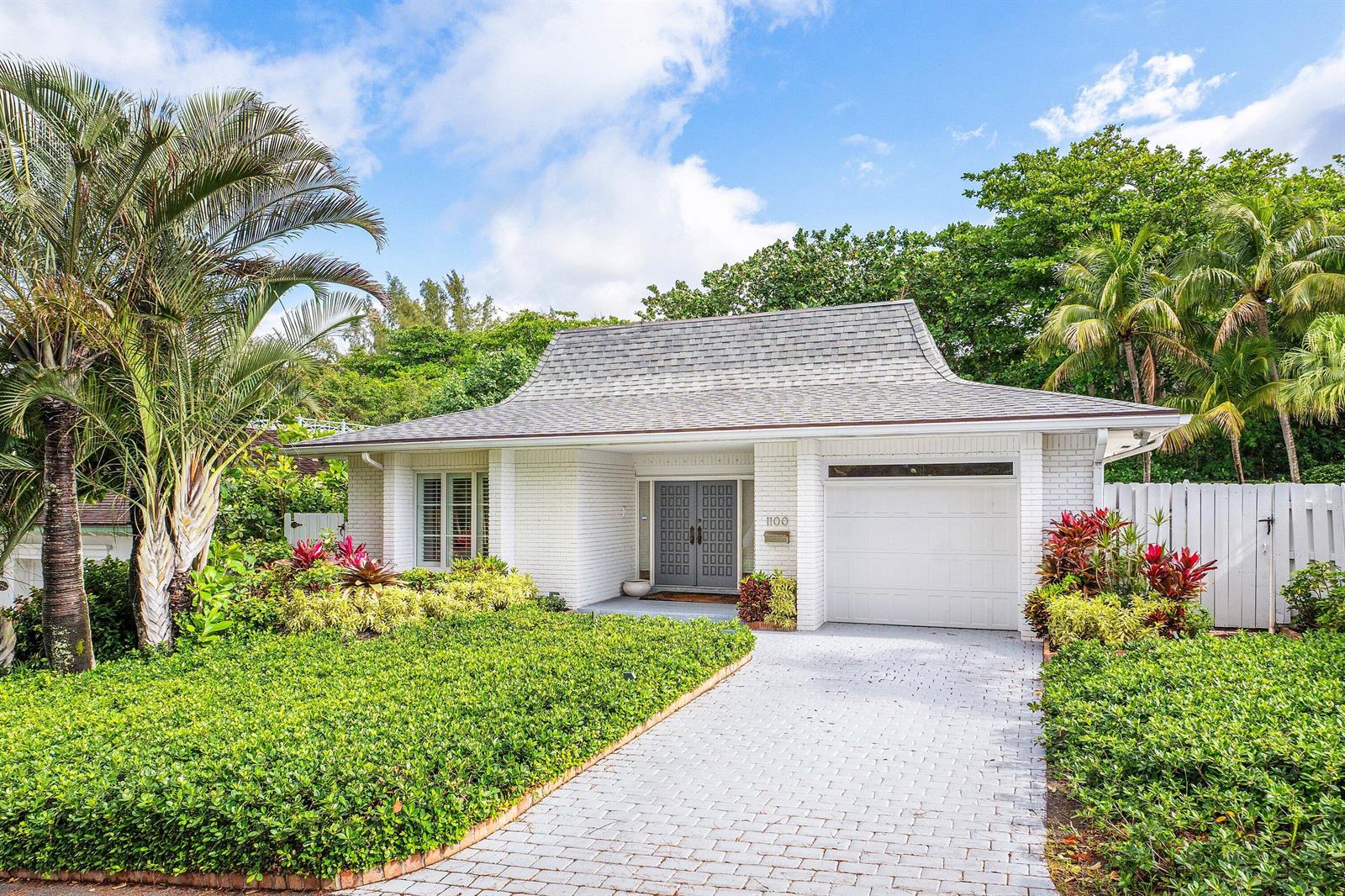 1100 N Ocean Boulevard, Gulf Stream FL 33483