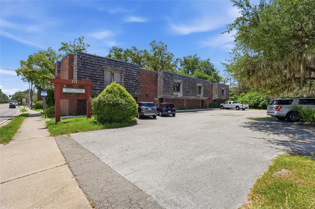 711 NW 23RD AVENUE UNIT 3