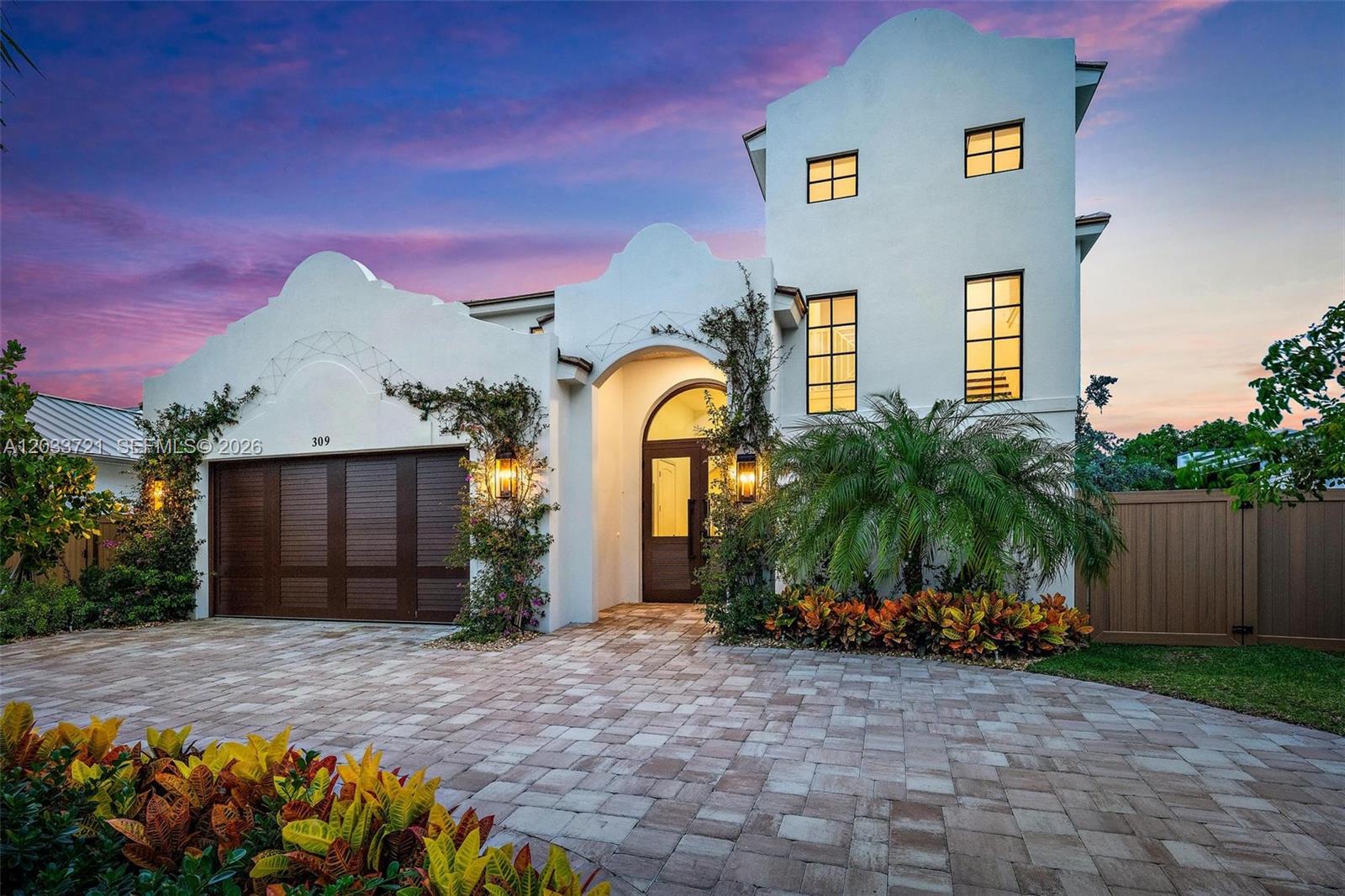 309 Cascade Ln, Palm Beach Shores FL 33404