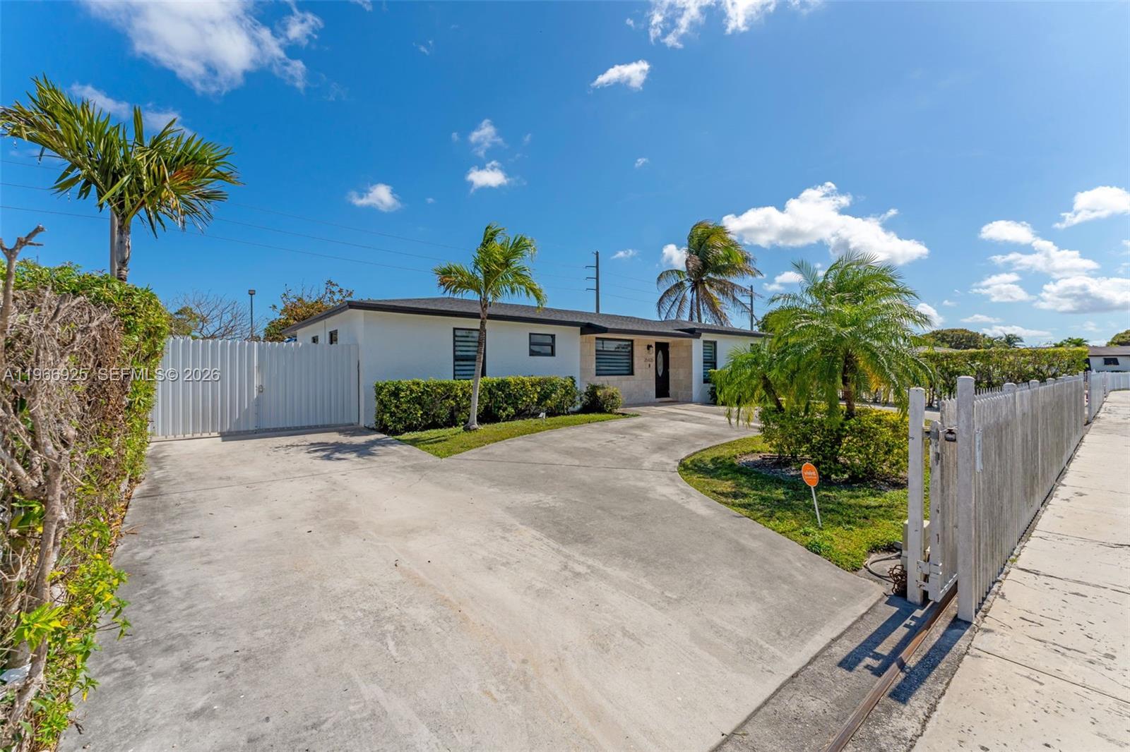 25435 SW 127th Ct, Homestead FL 33032
