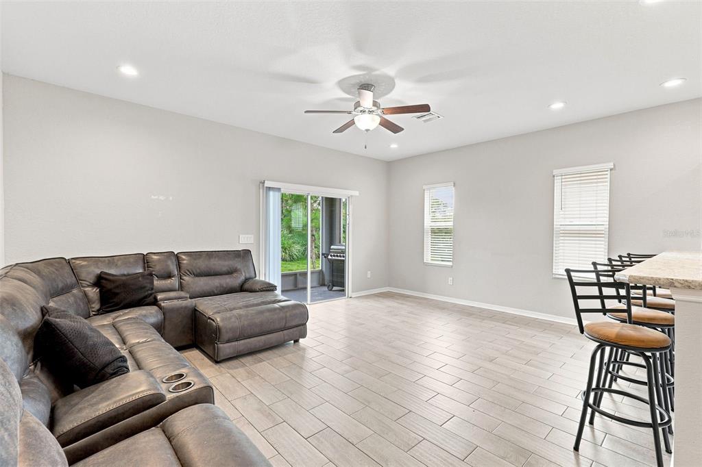 4641 VIGNETTE WAY, SARASOTA, FL — photo 2 of 23