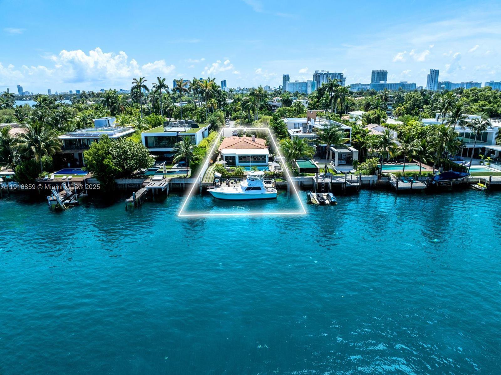 460 W Dilido Dr, Miami Beach FL 33139